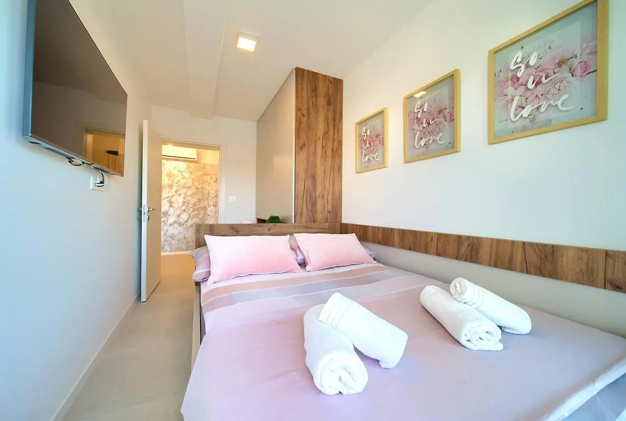 Apartment Rosa Malinska 0*,