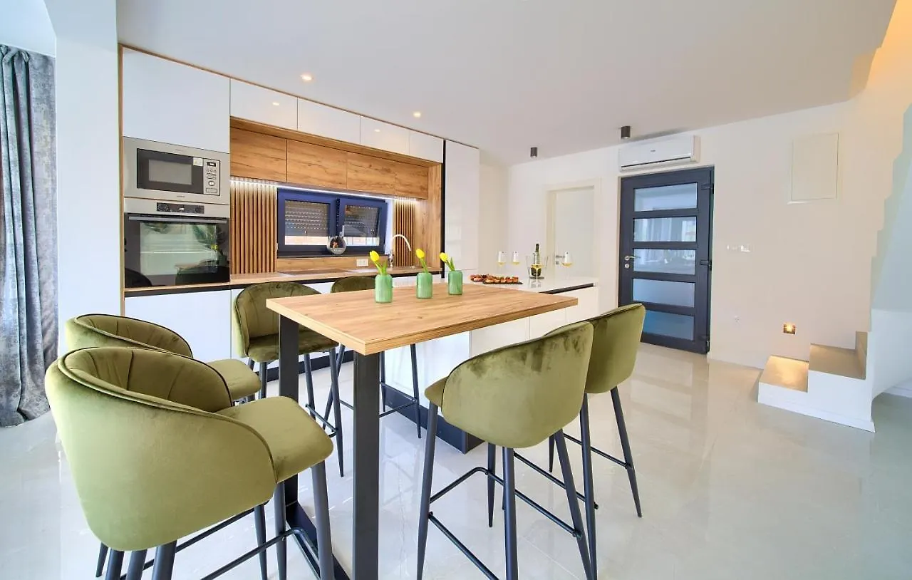 Apartment Rosa Malinska