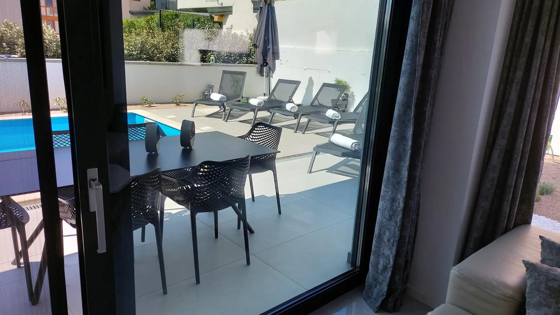 Apartment Rosa Malinska